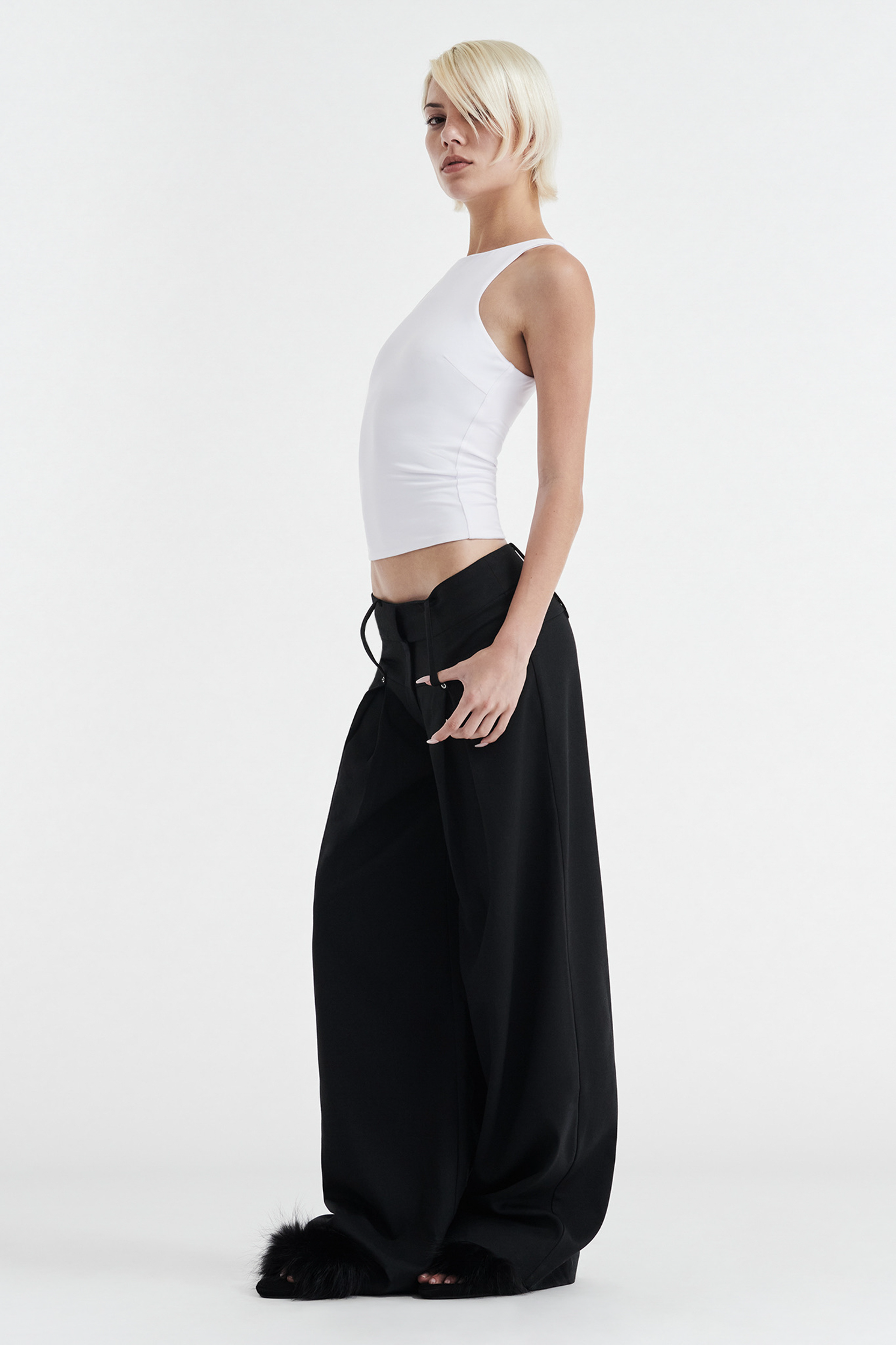 CHARLOTTE WIDE LEG PLEAT PANT - BLACK